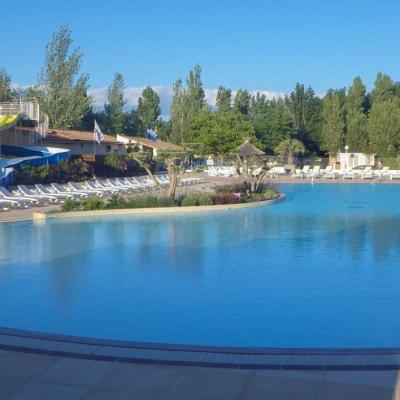 Vue panoramique de la piscine